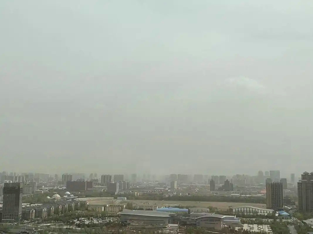 寧夏推進(jìn)美麗城市建設(shè)：以空氣質(zhì)量達(dá)標(biāo)為核心 攻堅(jiān)移動(dòng)源、揚(yáng)塵等污染治理