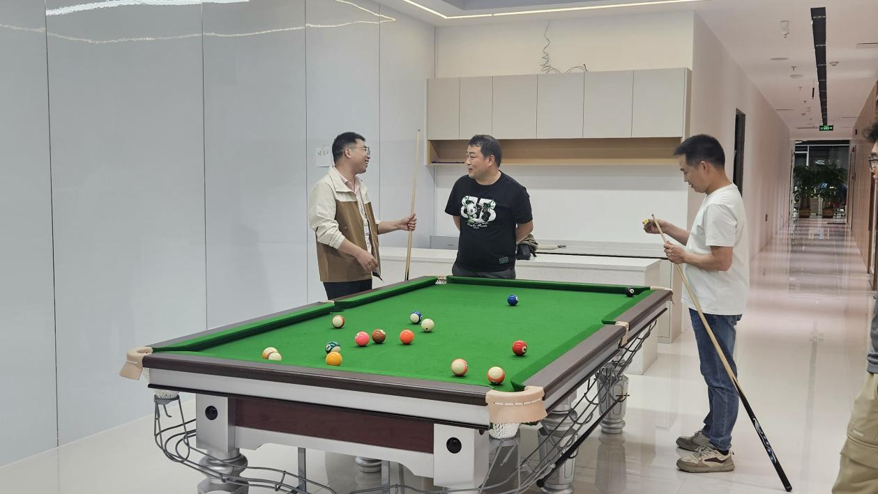 工作之余，來一局桌球可好？