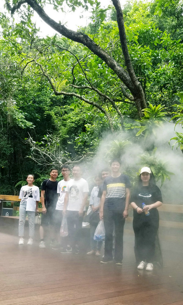 越是前進(jìn)，風(fēng)景越是迷人